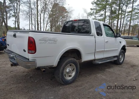 2000 Ford F-150 z USA, uszkodzony, nr VIN 1FTRX18L3YNA61333